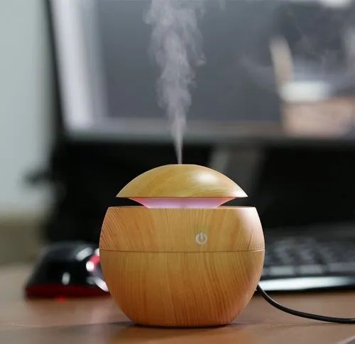 Aroma Diffuser – Wooden Grain USB Humidifier with LED Light | Perfect for Home & Office
